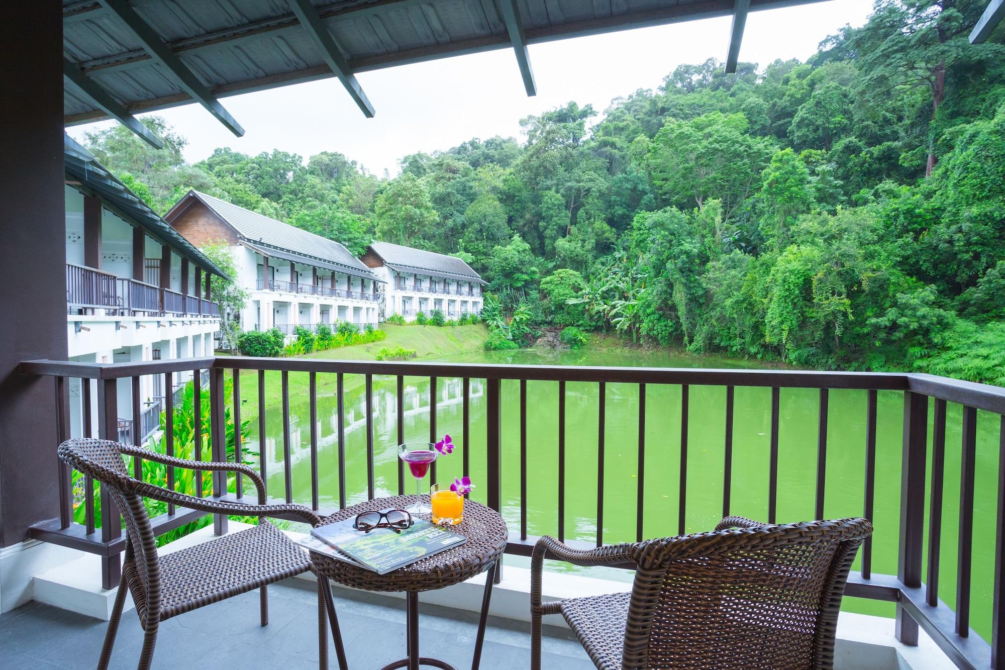 Tinidee Golf Resort Phuket - Sha Extra Plus Kathu Eksteriør bilde